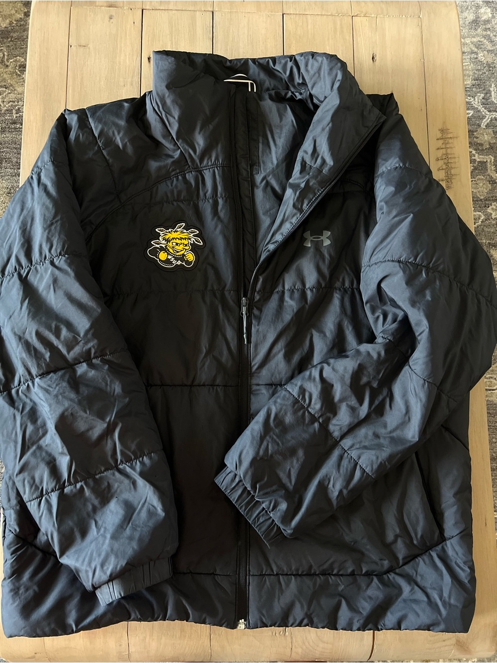 Under Armour Wichita State University Shockers Jacket XL